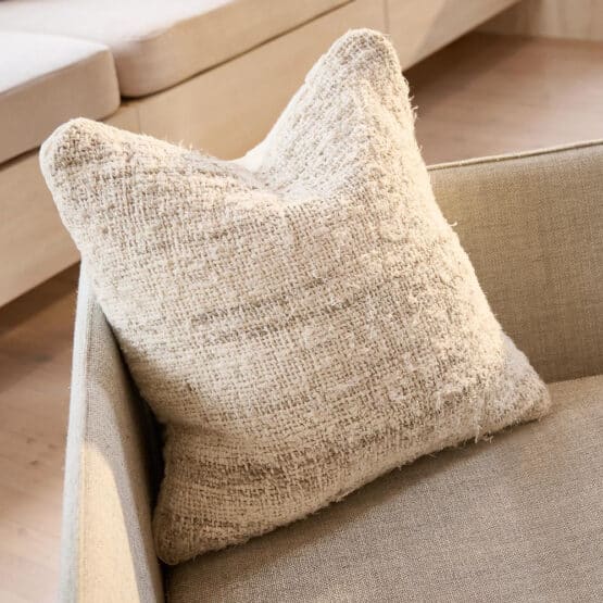 eadie lifestyle - Wabi Cushion - 100% Recycled Linen Ivory - Image 5