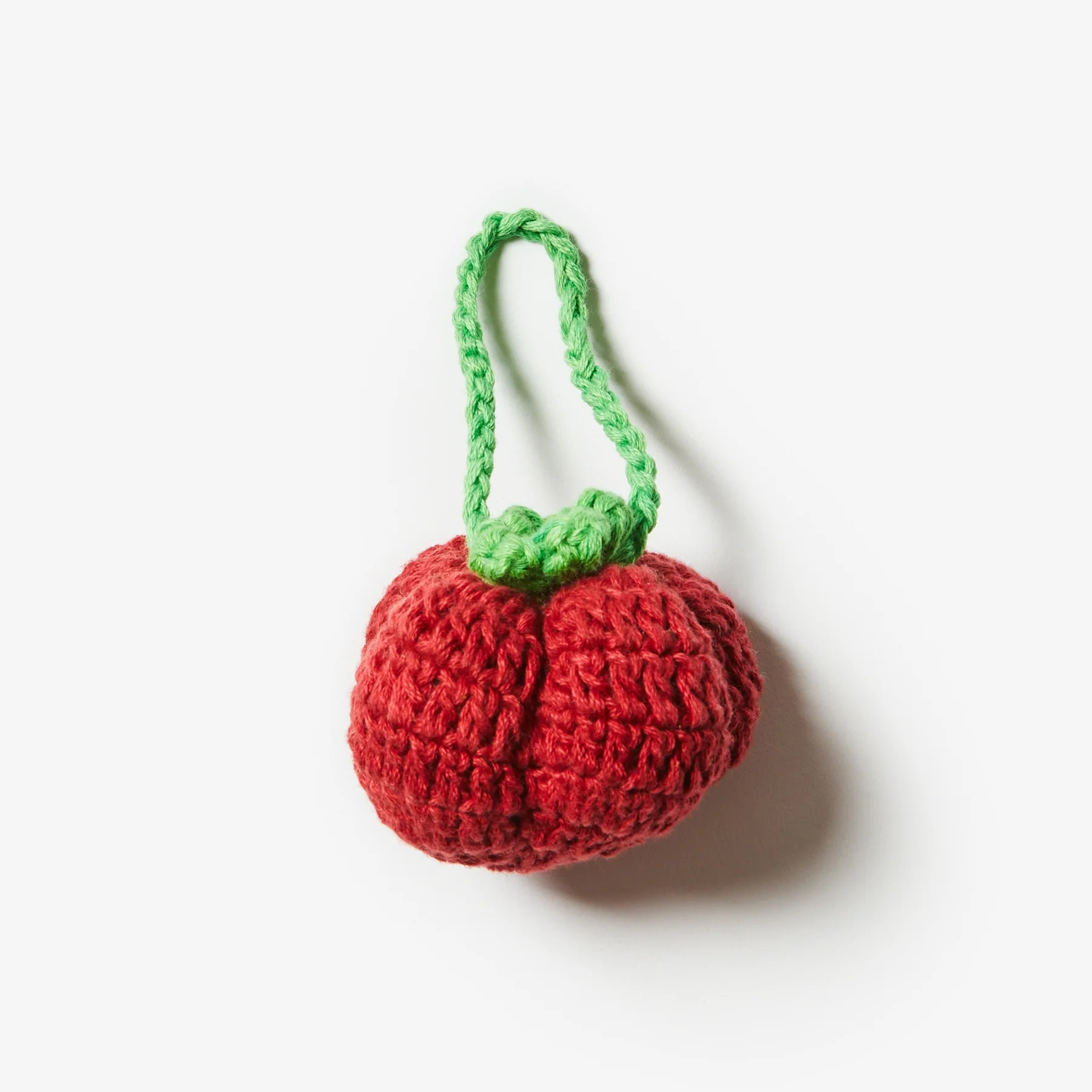 DC06-Tomato-Red-Crocheted-Cotton-Christmas-Decoration-1.webp