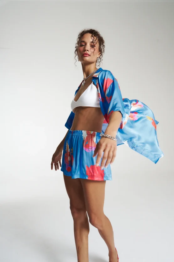 Summi summi - big shirt | capulet cap - Image 5