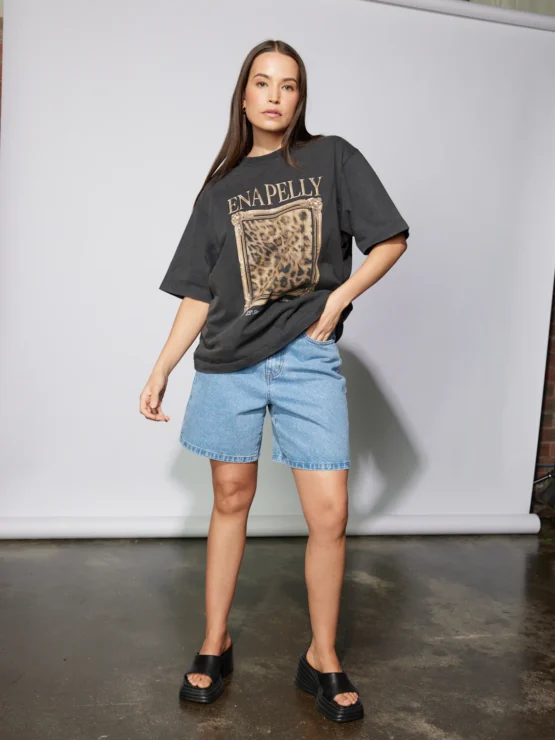 ena pelly - revere tee | vintage black - Image 5