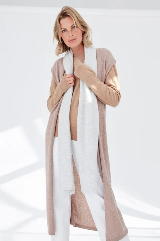 Mia Fratino - pure cashmere scarf | alabaster