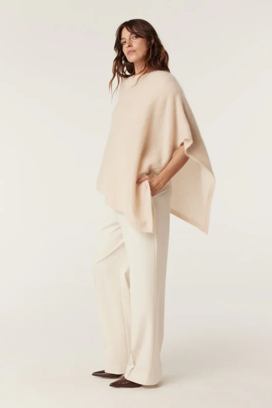 Cable - Brushed Pure Cashmere poncho | fawn - Image 3