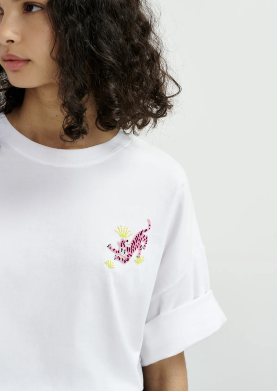 Essentiel Antwerp - Embroidered tshirt | white - Image 2