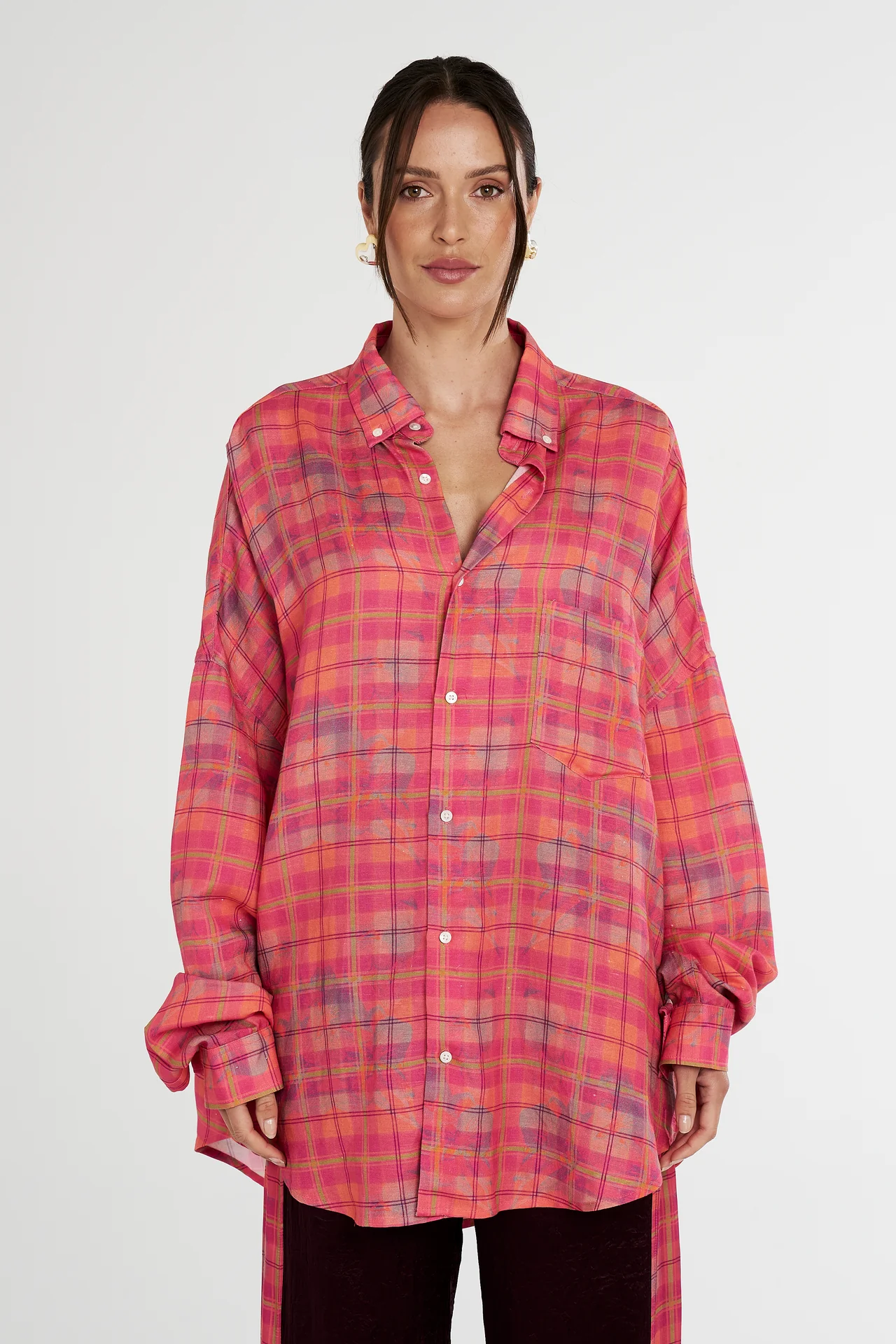 neonplaid_lsoversizedshirt_003.webp