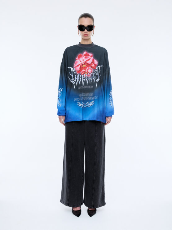 ena pelly - orchid long sleeve tee | washed black