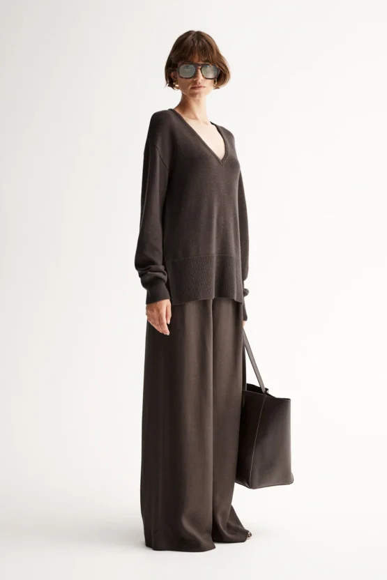 elka collective - ellis knit | chocolate - Image 2