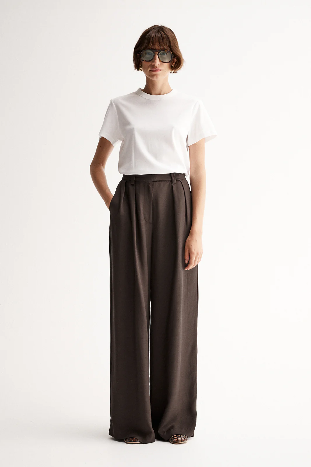K52603_1ND_1.webp