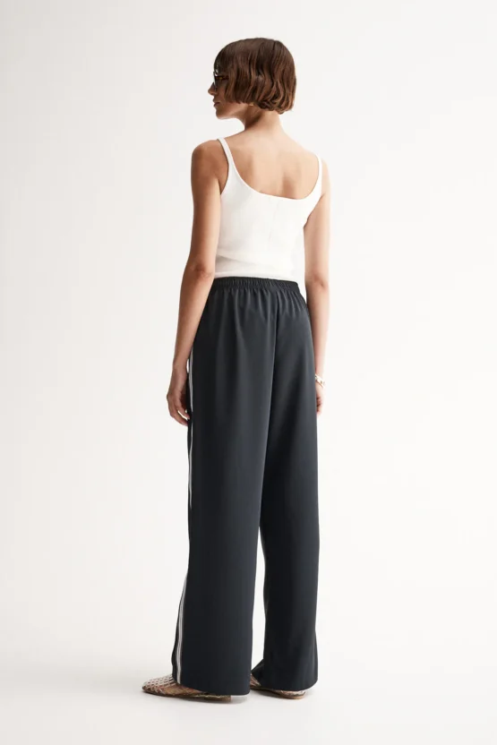 elka collective - madison pant | midnight navy - Image 3