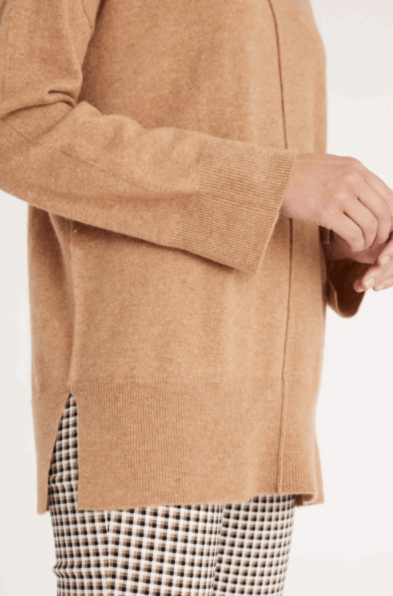 Cable - Cashmere oversized jumper | camel - Image 2