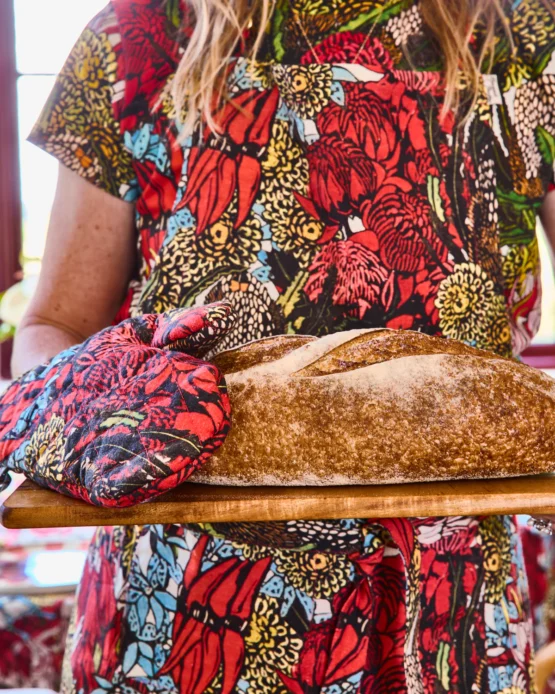 Kip&Co x Margaret Preston Bush Natives Apron - Image 3