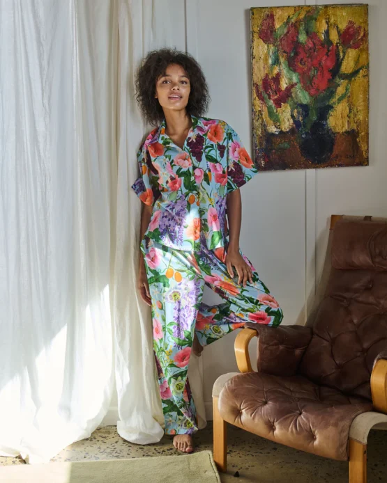 kip & co - Spring In The Air Adult Organic Cotton Short Sleeve Shirt & Pant Pyjama Set - Image 2