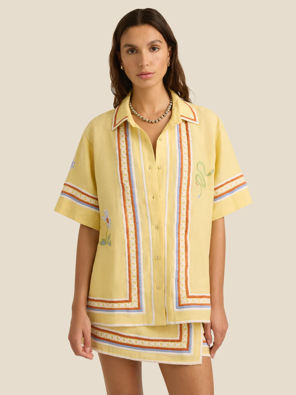 S31-SHT-001-095-DarcyShirt-CharmEmbroidery-25631-SoleilSoleil-1810_8050b668-1d36-4dbd-86c1-ecb1d9196653_1000x.webp