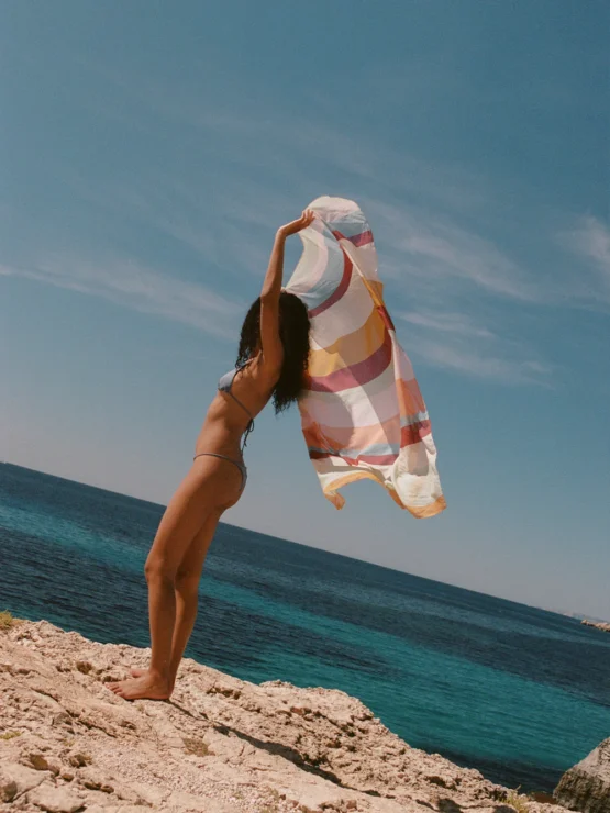 Soleil soleil - square pareo | iris - Image 4