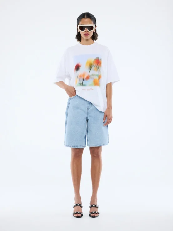 Ena pelly - blurred daisy frame tee | white - Image 2
