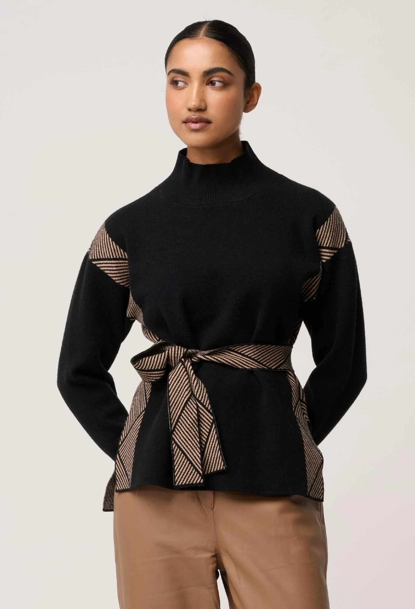 Once was - nomadic sweater | black chevron - Image 3