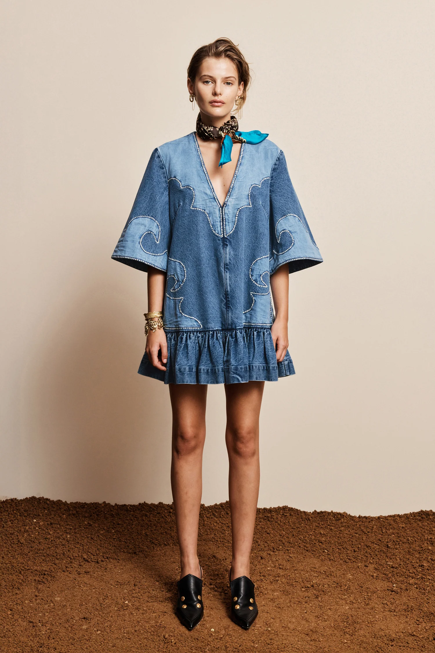 8098D_JESSE_1_6000x.webp