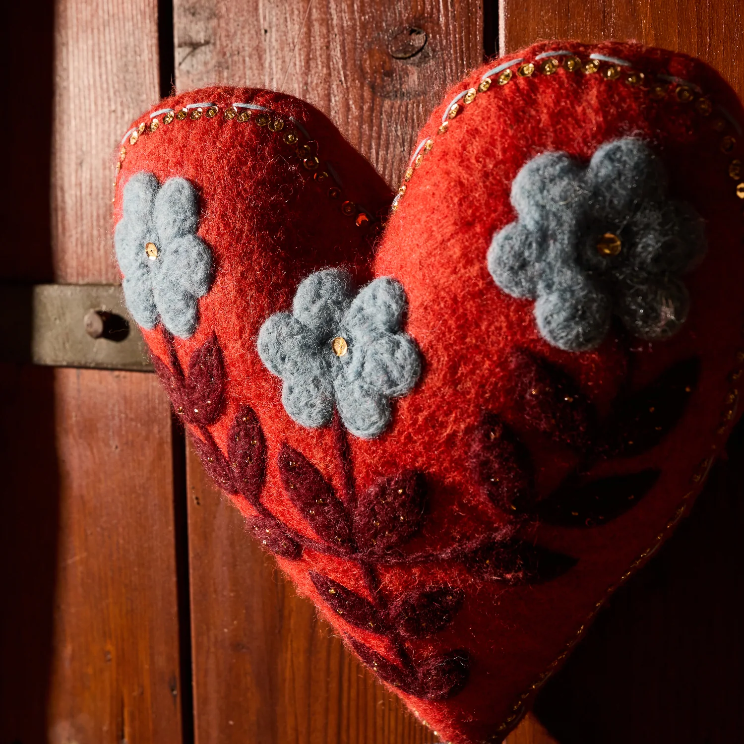 sage x clare - Sadie Felt Heart Door Decoration - Image 3